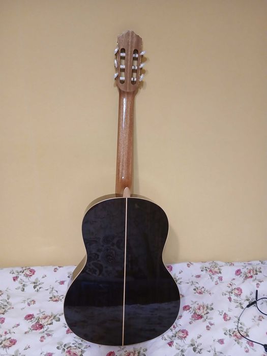 Продам класичну гітару Tanglewood TCC-SC. Відмінний стан!