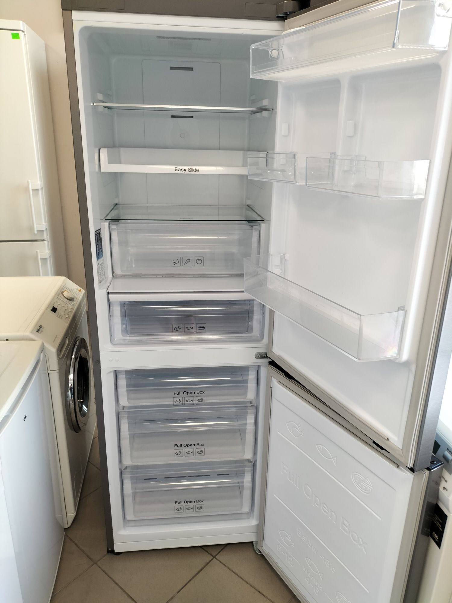 Lodówka Samsung noFrost 185cm szerokość, z Niemiec