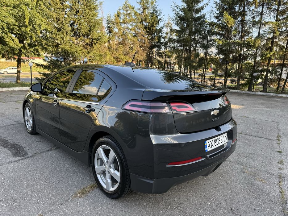 Продам Chevrolet Volt Шевроле вольт 2015 в гарному стані