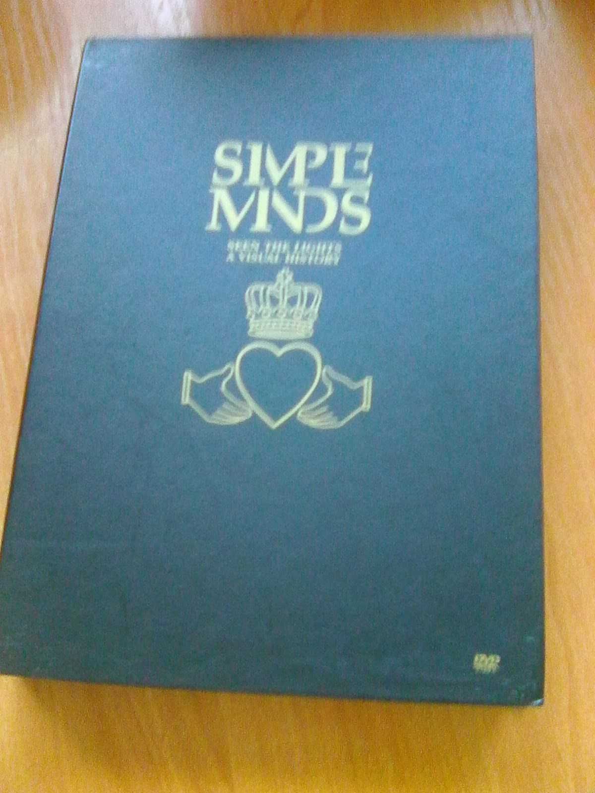 * Simple Minds: Seen the lights a visual history [2DVD]