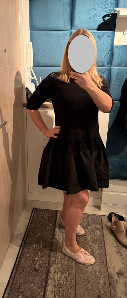 Sukienka włoska czarna 42