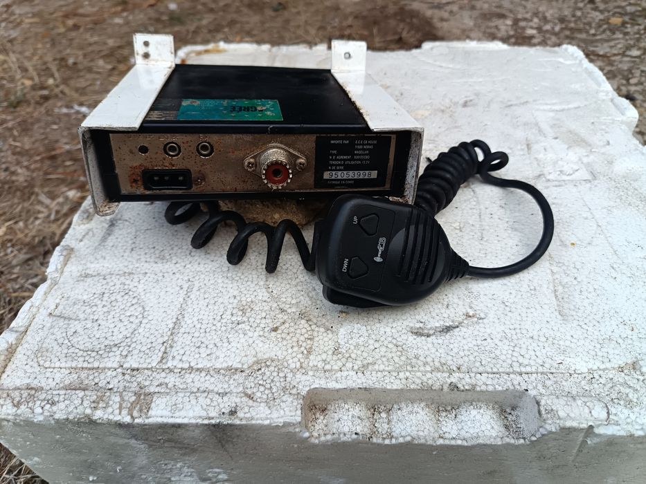 Radio UHF amador