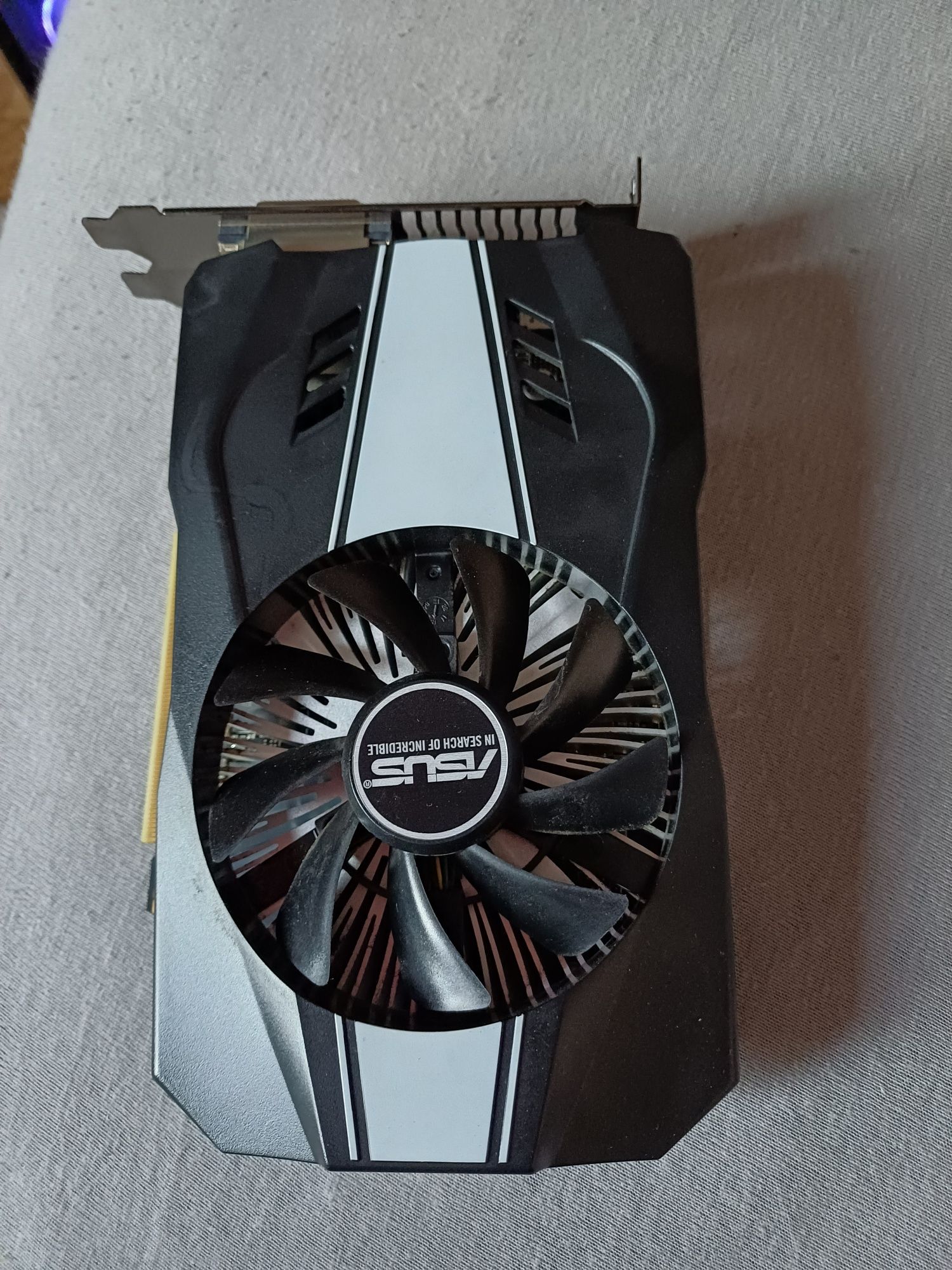 Karta graficzna ASUS GTX 1060 3GB DDR5