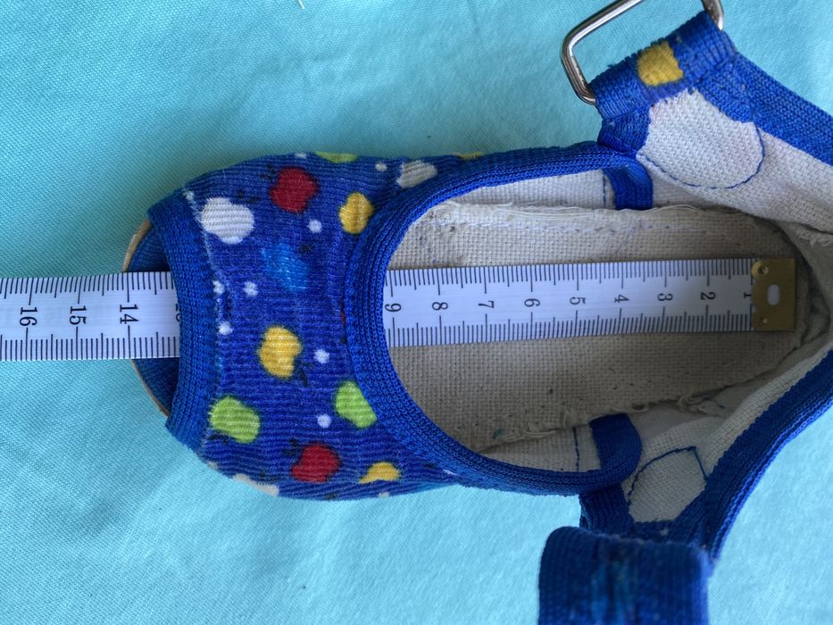 Продам макасини-тапки