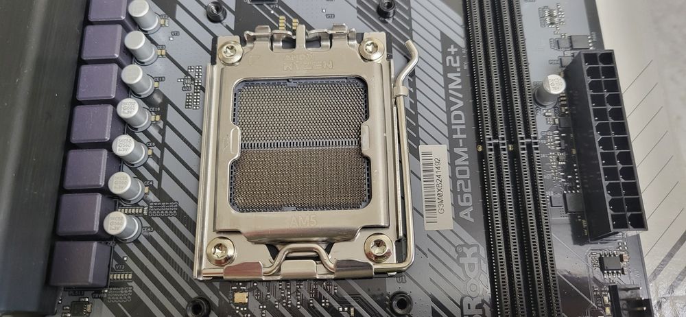 Материнська плата ASRock A620M-HDV/M.2 s-AM5 A620