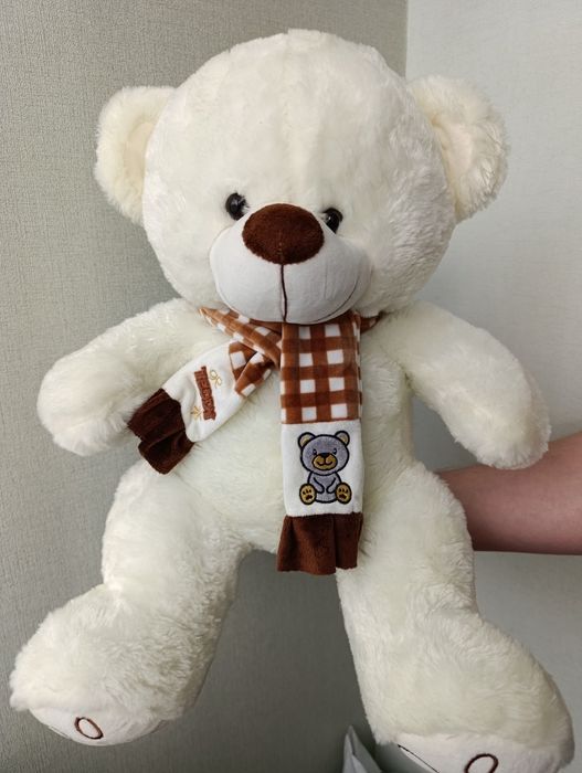 М'яка іграшка ведмідь 40см