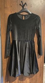 Sukienka czarna 36 długi rękaw