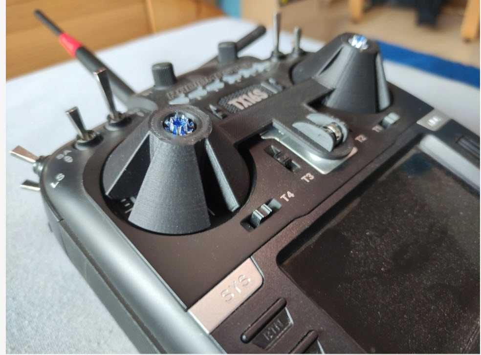 Улучшенная защита стиков стабилизатора Radiomaster TX16S и TX12