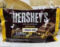 США Цукерки маленькі шоколадки Hershey's Almonds з мигдалем