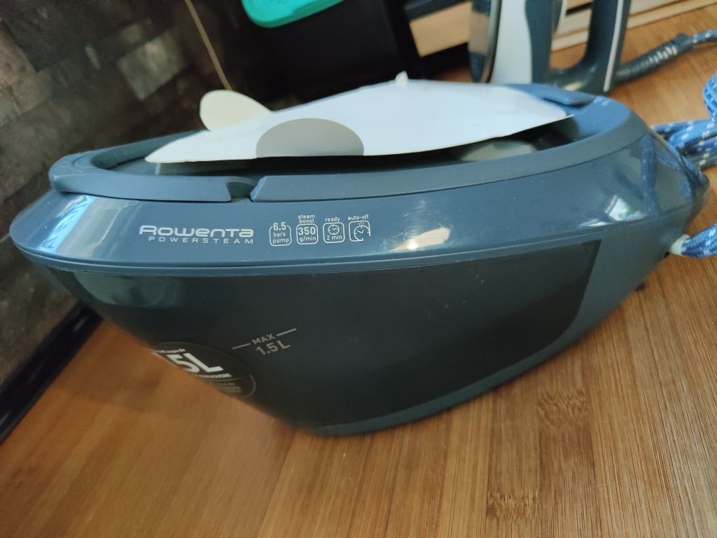 Stacja parowa Rowenta vr8220F0