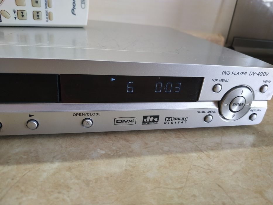 DVD плеєр Pioneer DV-490V в робочому стані