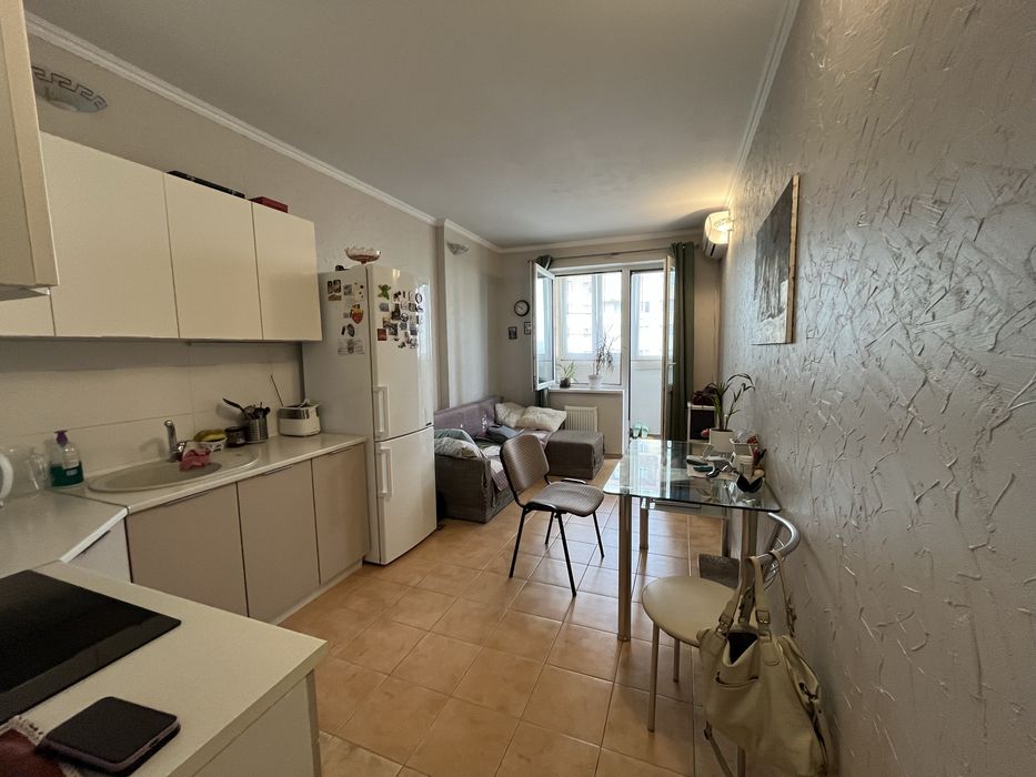 ЭКС!Большая 1 к. с ремонтом  48 м  р-н Небесной Сотни!Госпрограммы