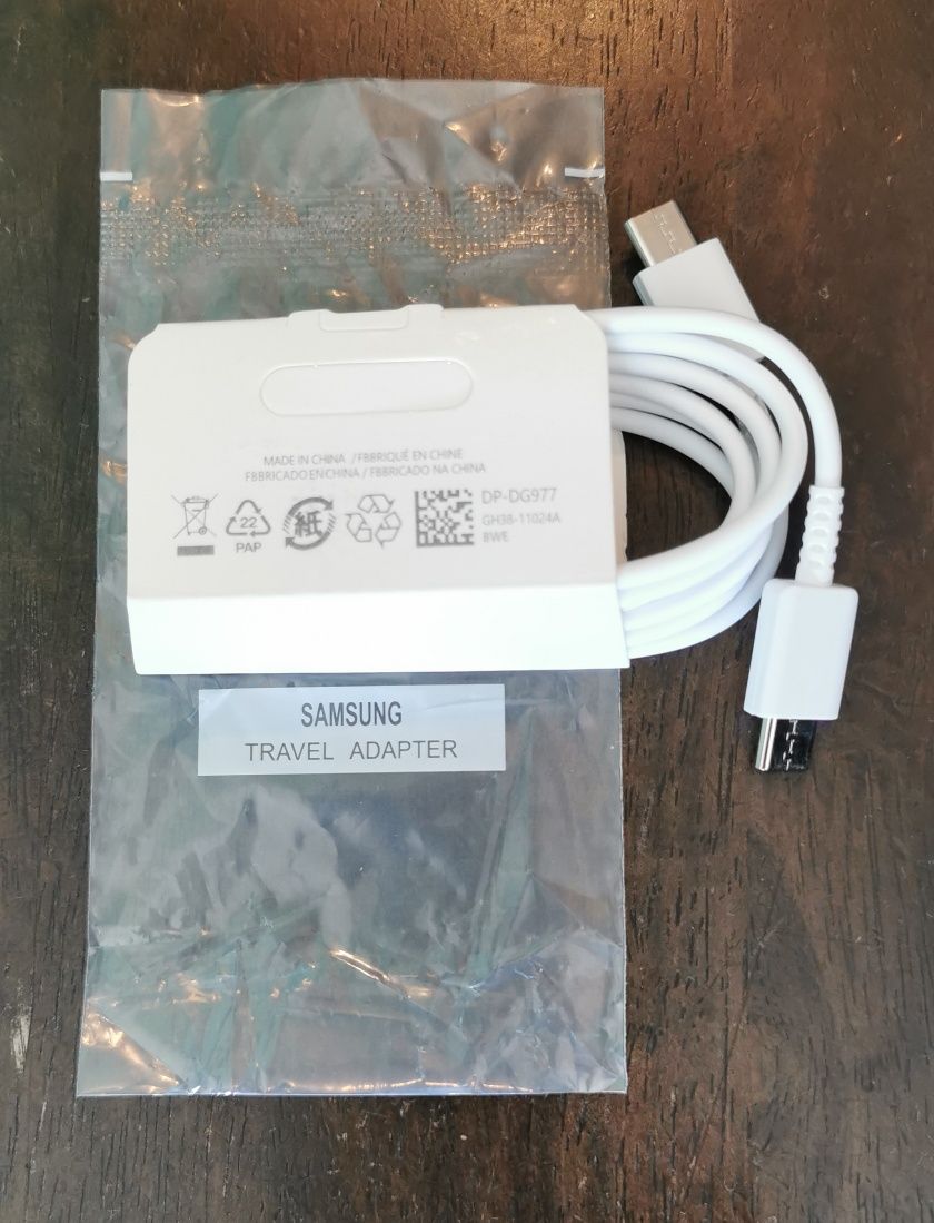 Kabel od SAMSUNGA USB typ C do C 1m