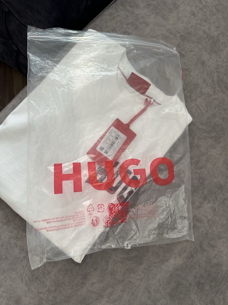 Футболка HUGO розмір М оригінал