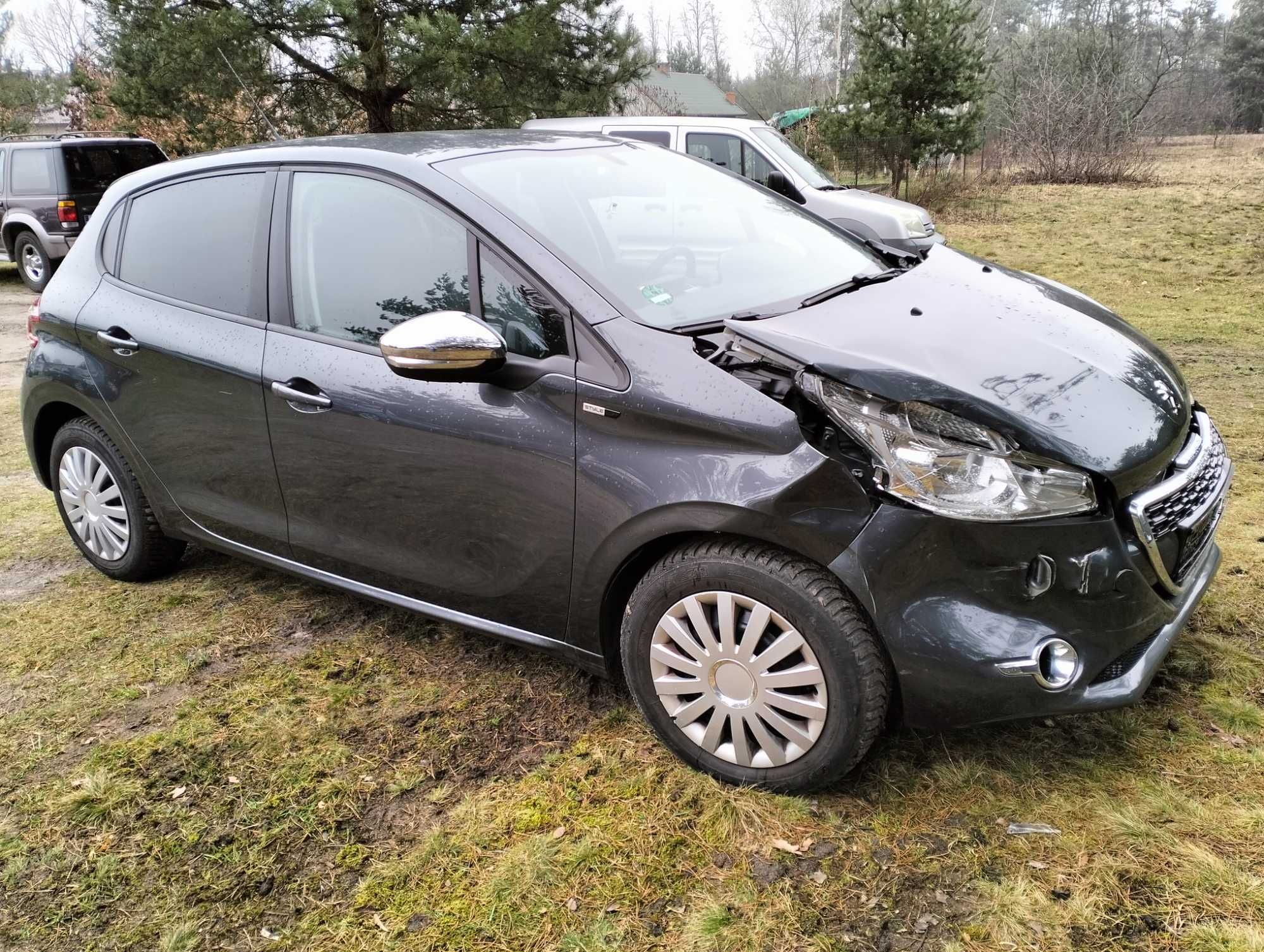 Peugeot 208 STYLE. 2015r. 60000km.