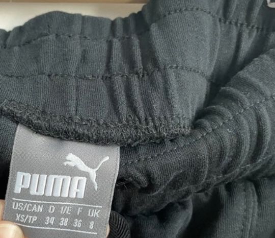 Czarne bawelnane dresy Puma