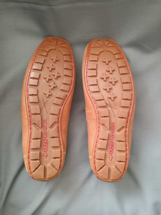 Чоловіче взуття туфлі лофери мокасини Base London