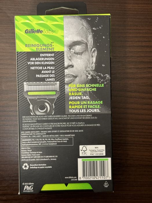 Gillette Labs CHAMPION GOLD EDITION + 2 картриджа + магнітна підставка
