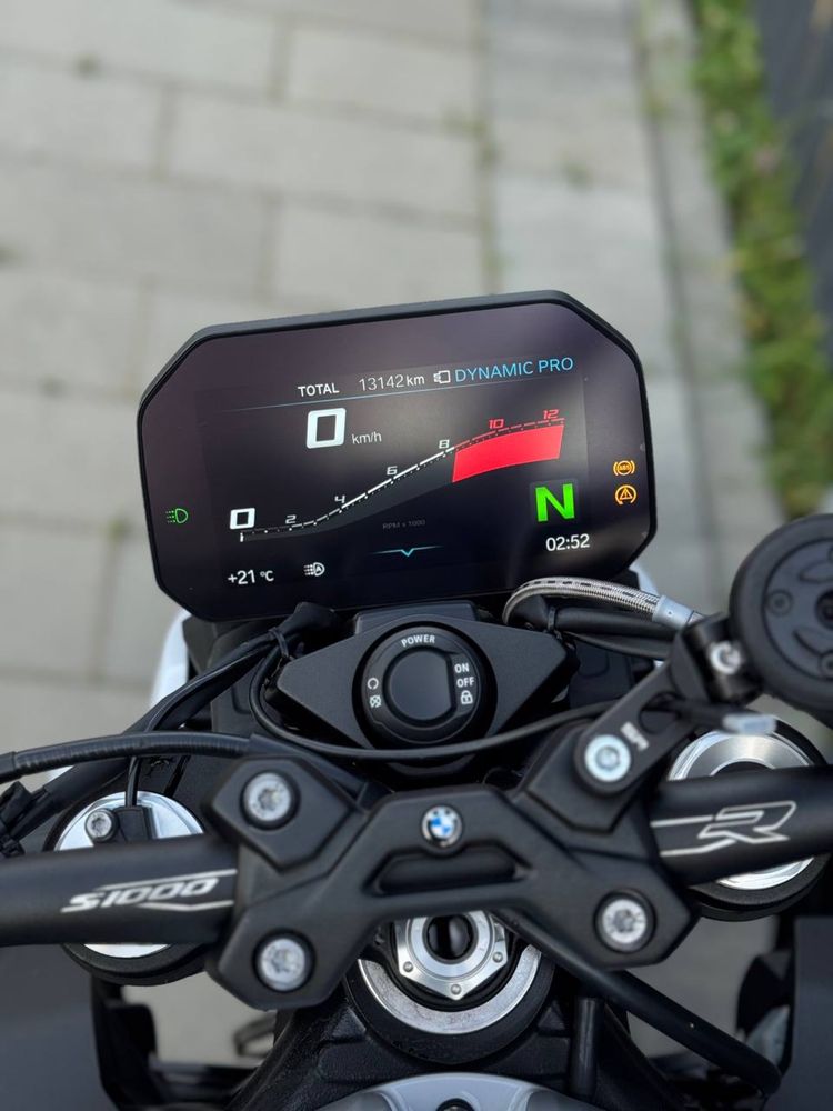 Bmw s 1000 R  2023 r