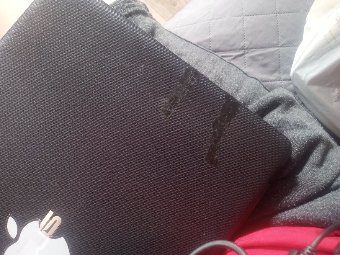 Laptop ASUS X551C