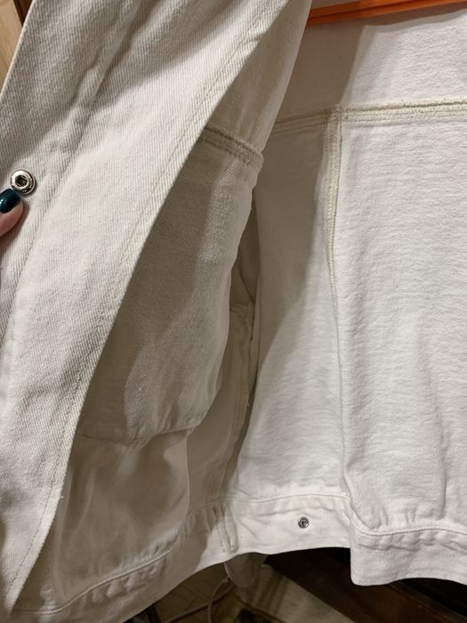 Куртка джинсова