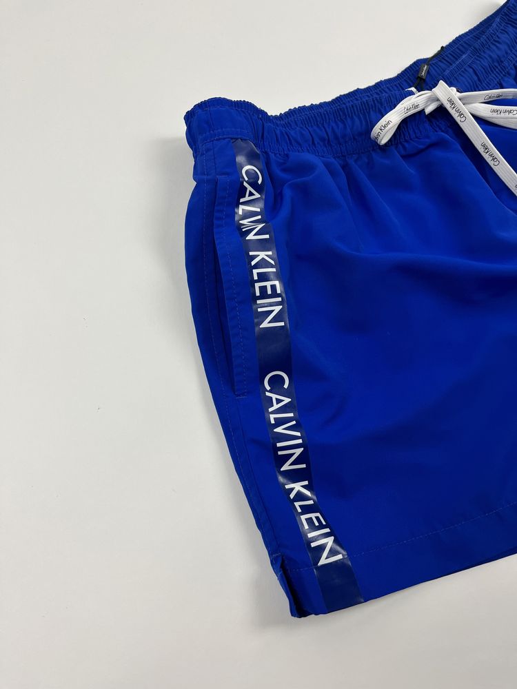 Calvin Klein Shorts XL и S