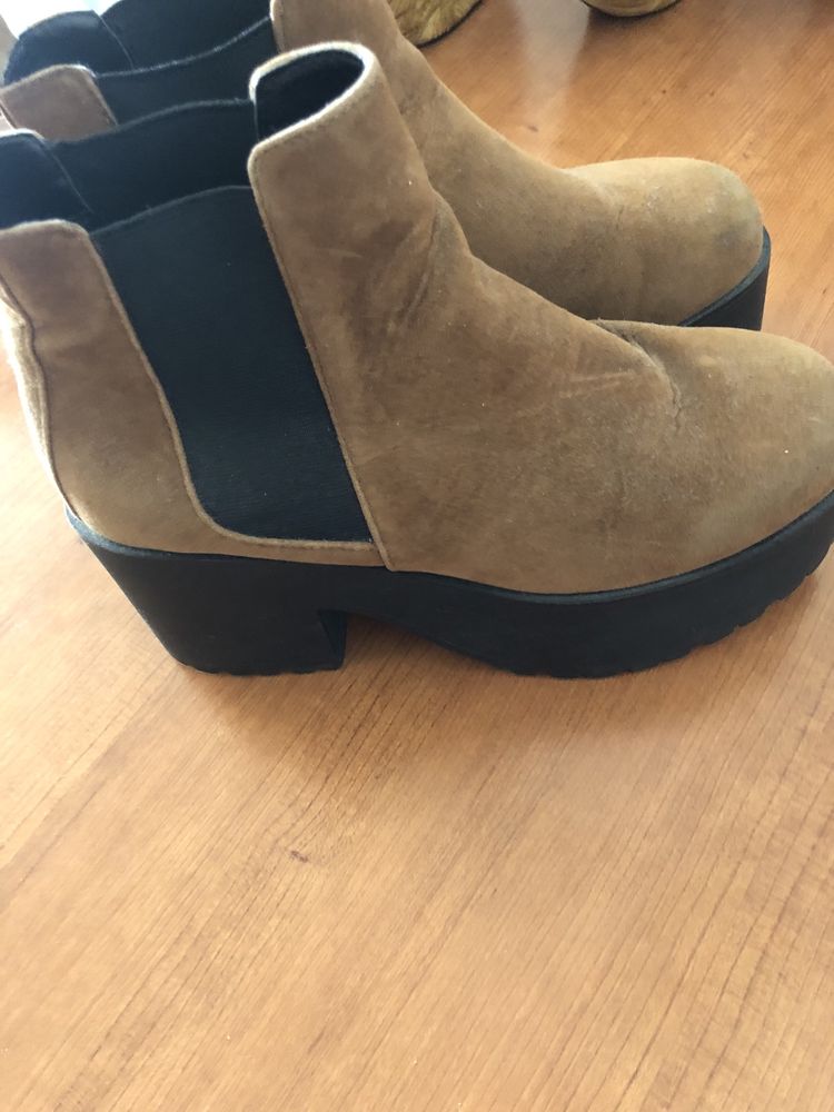 Vendo botas Pull&Bear