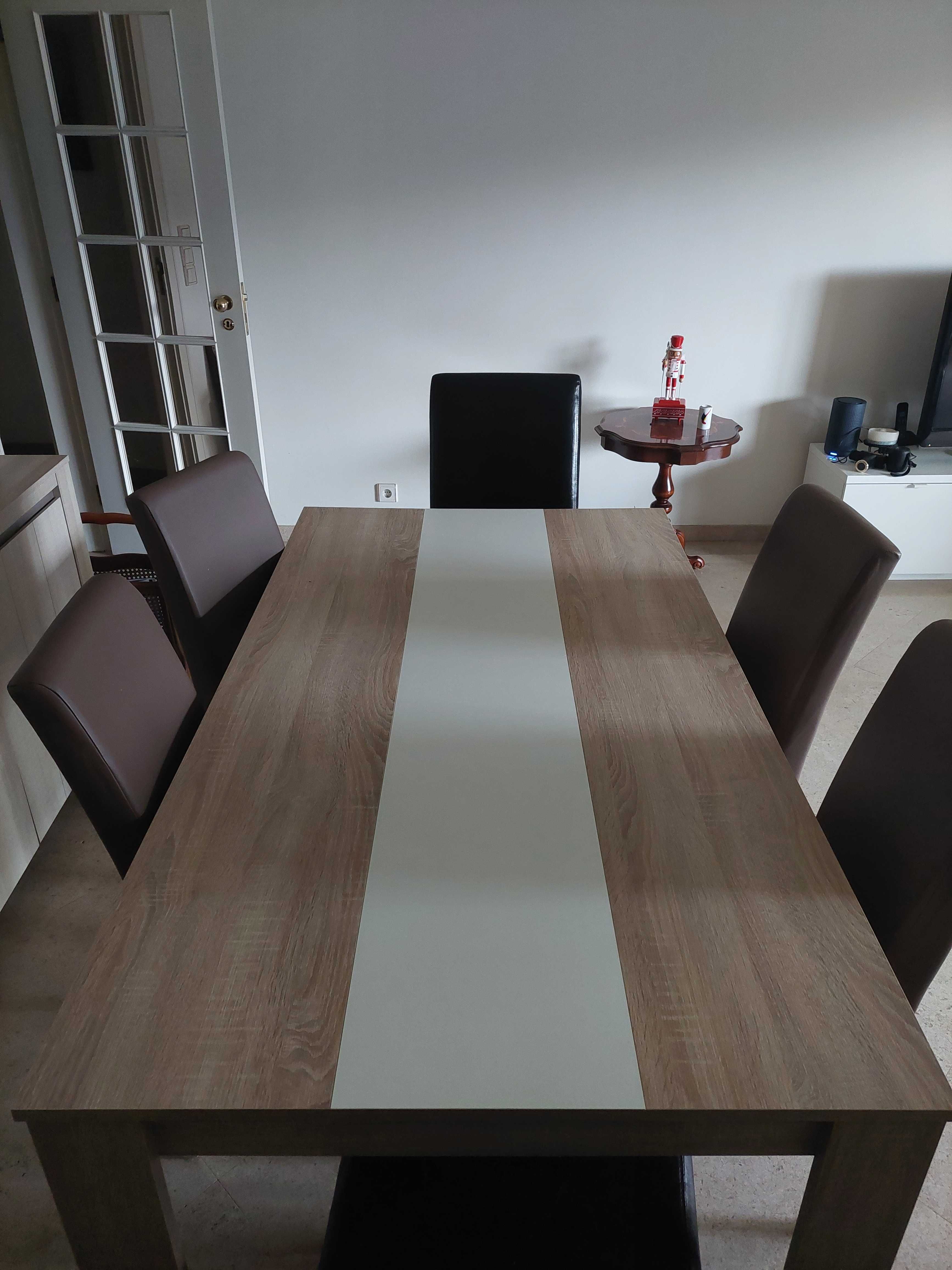 Mesa de sala como nova