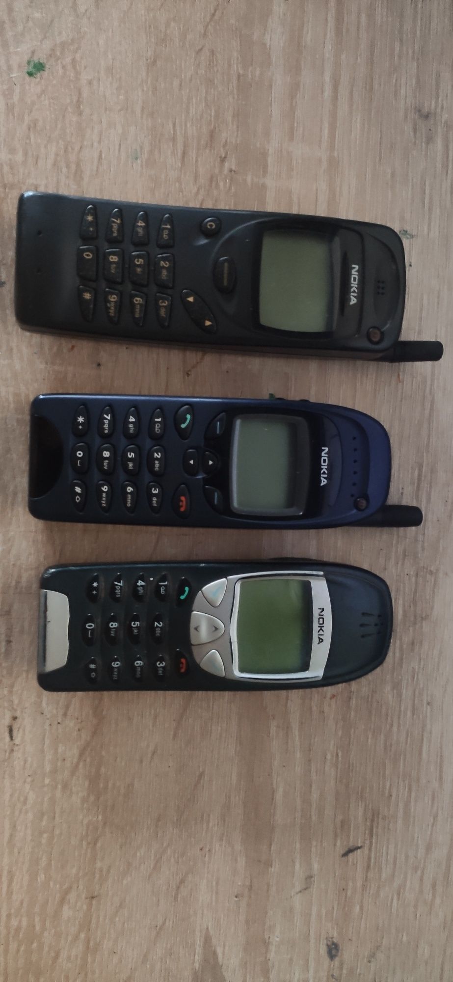 Stare telefony komórkowe Nokia