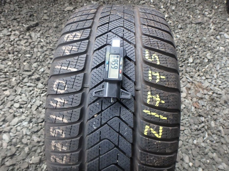 275/40r18 275/40/18 Pirelli Sottozero 3 Winter MO Z/775