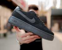 Чоловічі кросівки Nike Air Force low