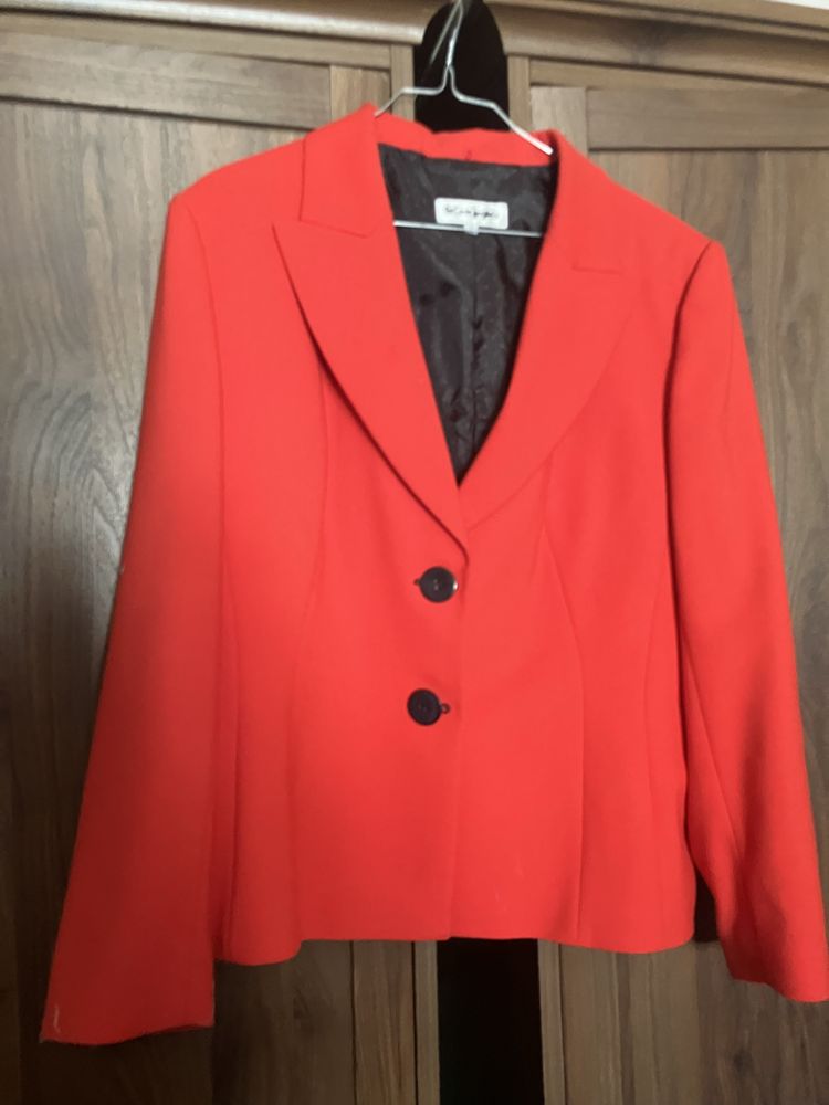 Blaser  curto vermelho