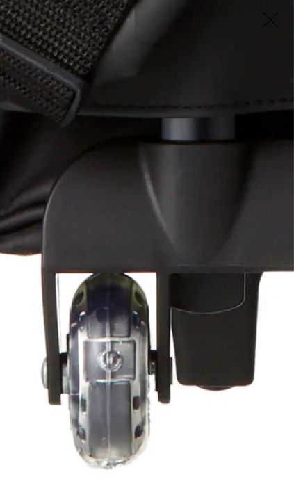 Рюкзак, портфель школьный на колесах. Футбол. Smiggle. Англия.