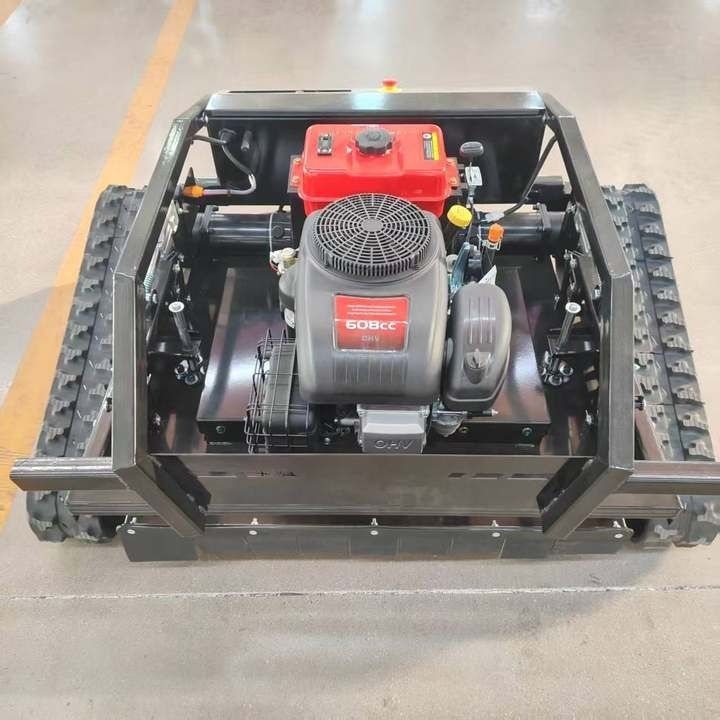 Robot limpeza florestal 23hp