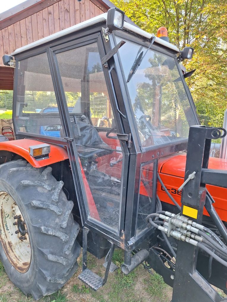 Kabina czeska Ursus 360 w bdb stanie