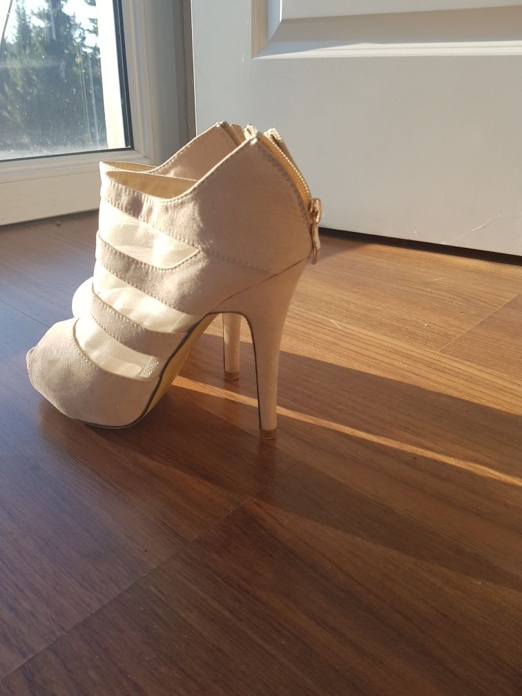 Botki odkryte palce wysoka szpilka roz 37