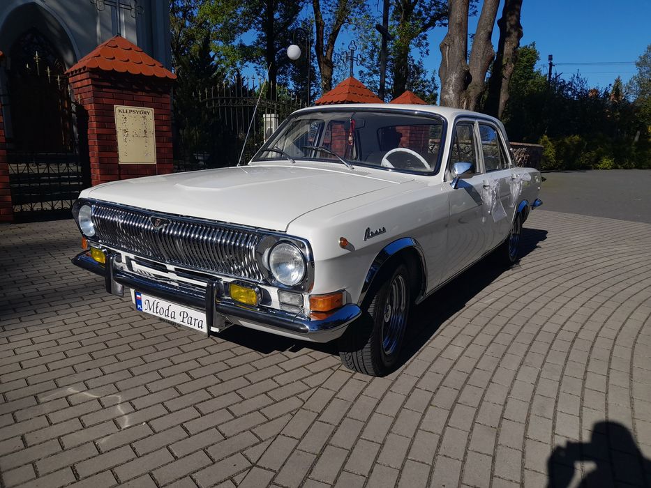 Samochód auto do ślubu Warszawa 224/223 Wołga gaz 24