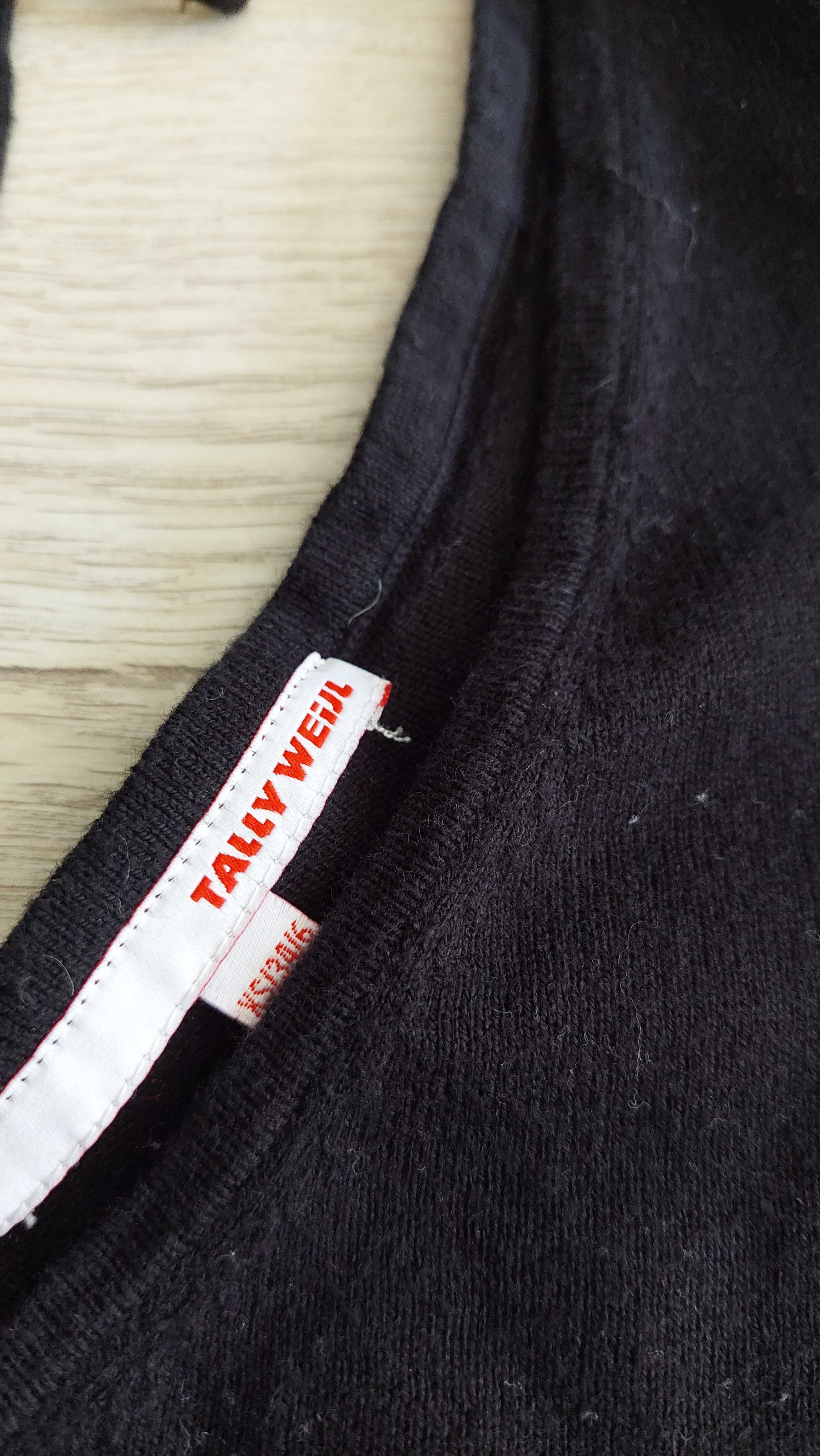 Bluzka / sweterek Tally Weijl, głęboki dekolt, rozmiar XS