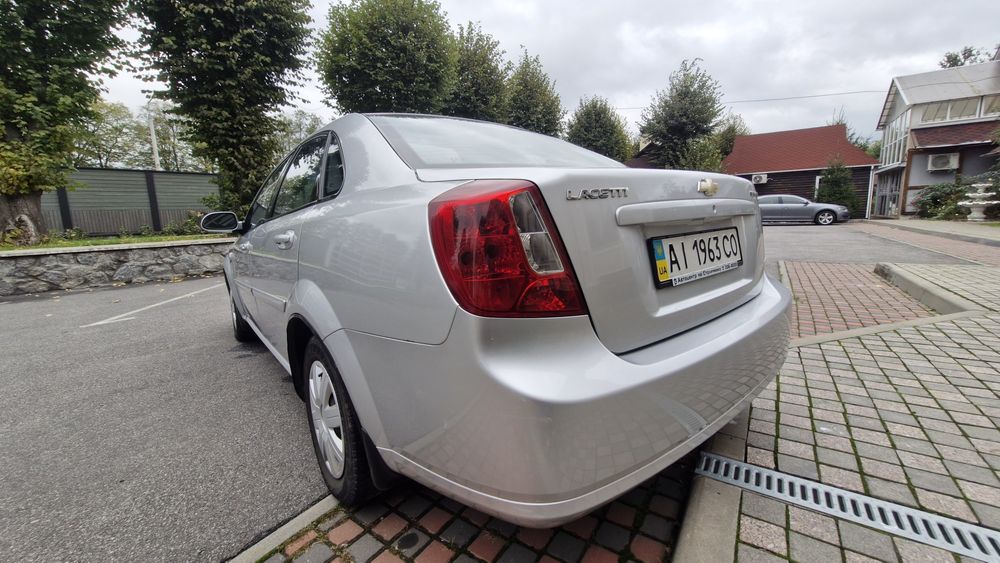 Chevrolet Lacetti 2011