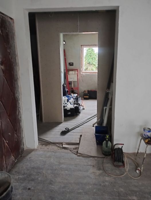 Mieszkanie dwupoziomowe piętro +poddasze 70m2