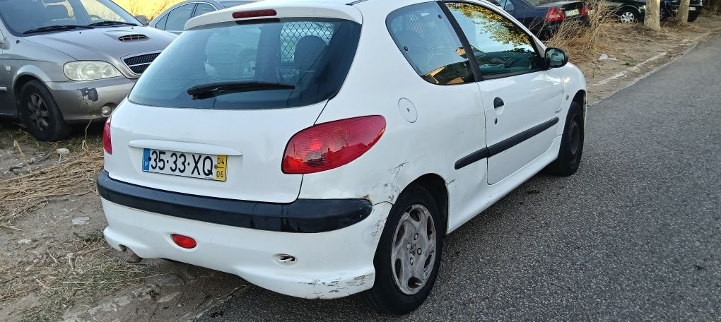 Peugeot 206 1.4hdi comercial(ler bem anuncio)