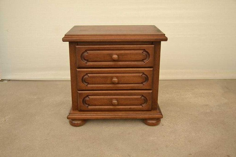 stylowa szafka nocna komódka