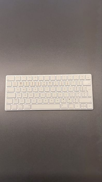 Klawiatura Apple Magic Keyboard, bezprzewodowa, sprawna