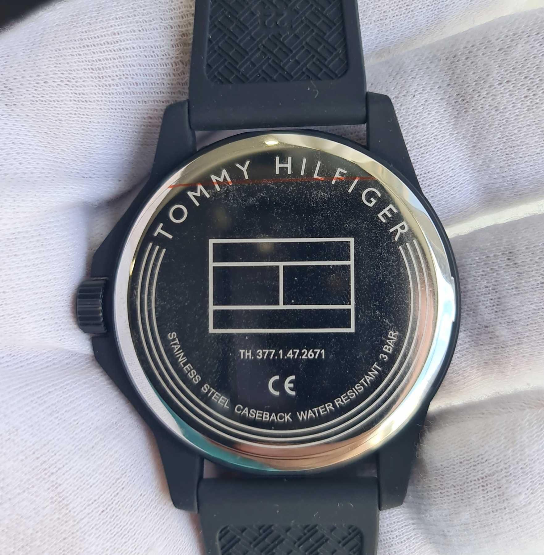 Чоловічий годинник часы Tommy Hilfiger 1791624 новий