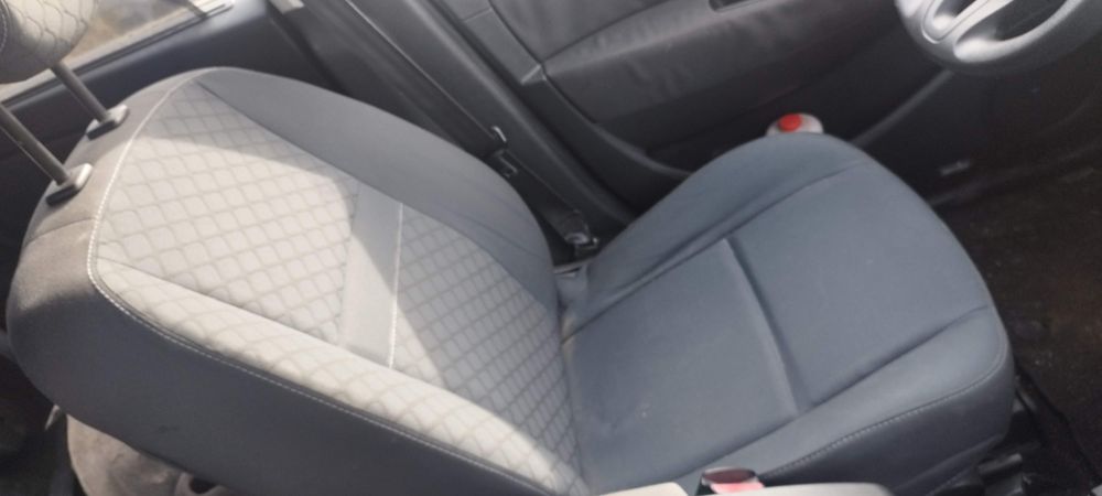 Fotele Boczki Renault Grand Scenic III
