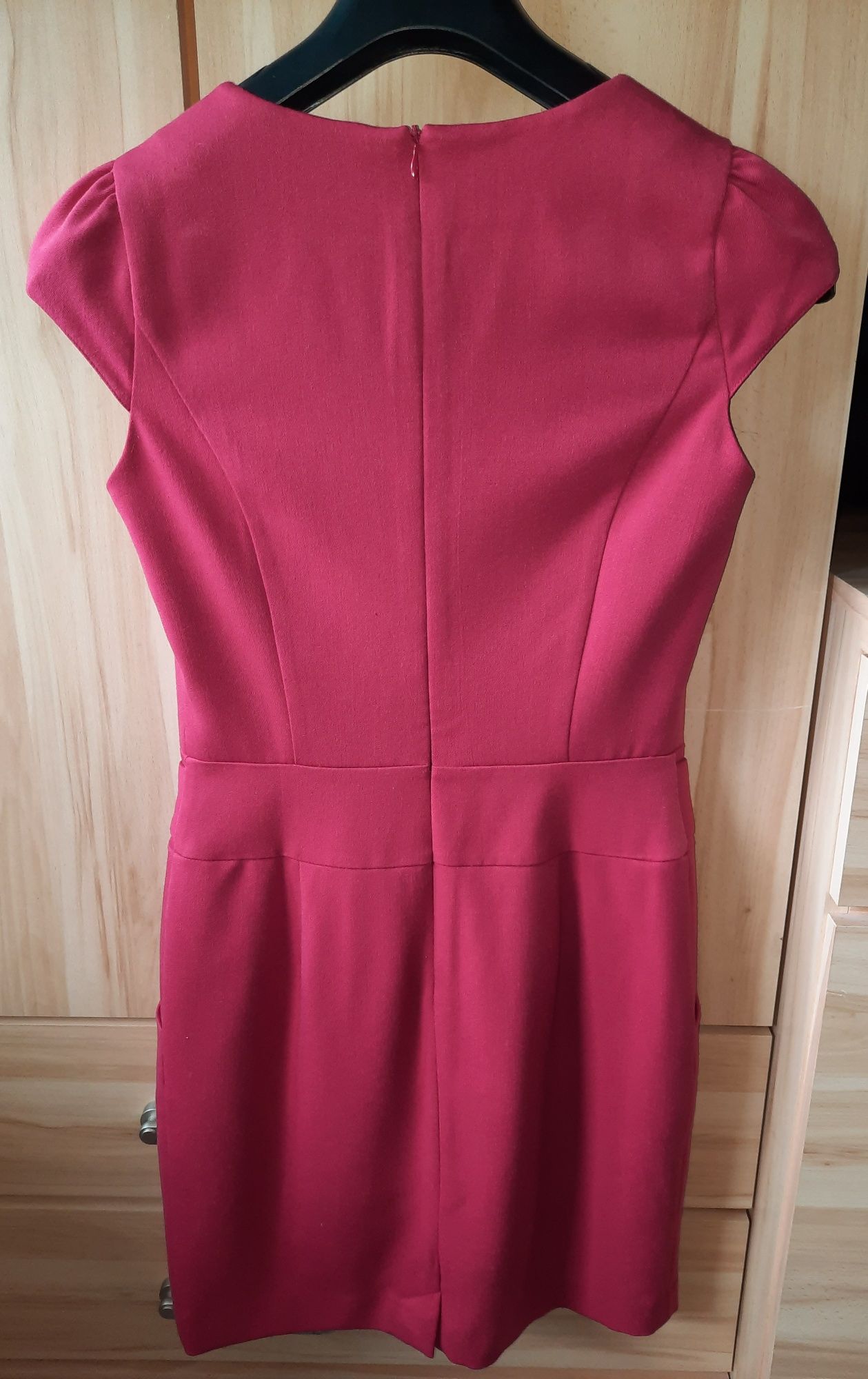 Malinowa - czerwona sukienka Top Secret 36/S