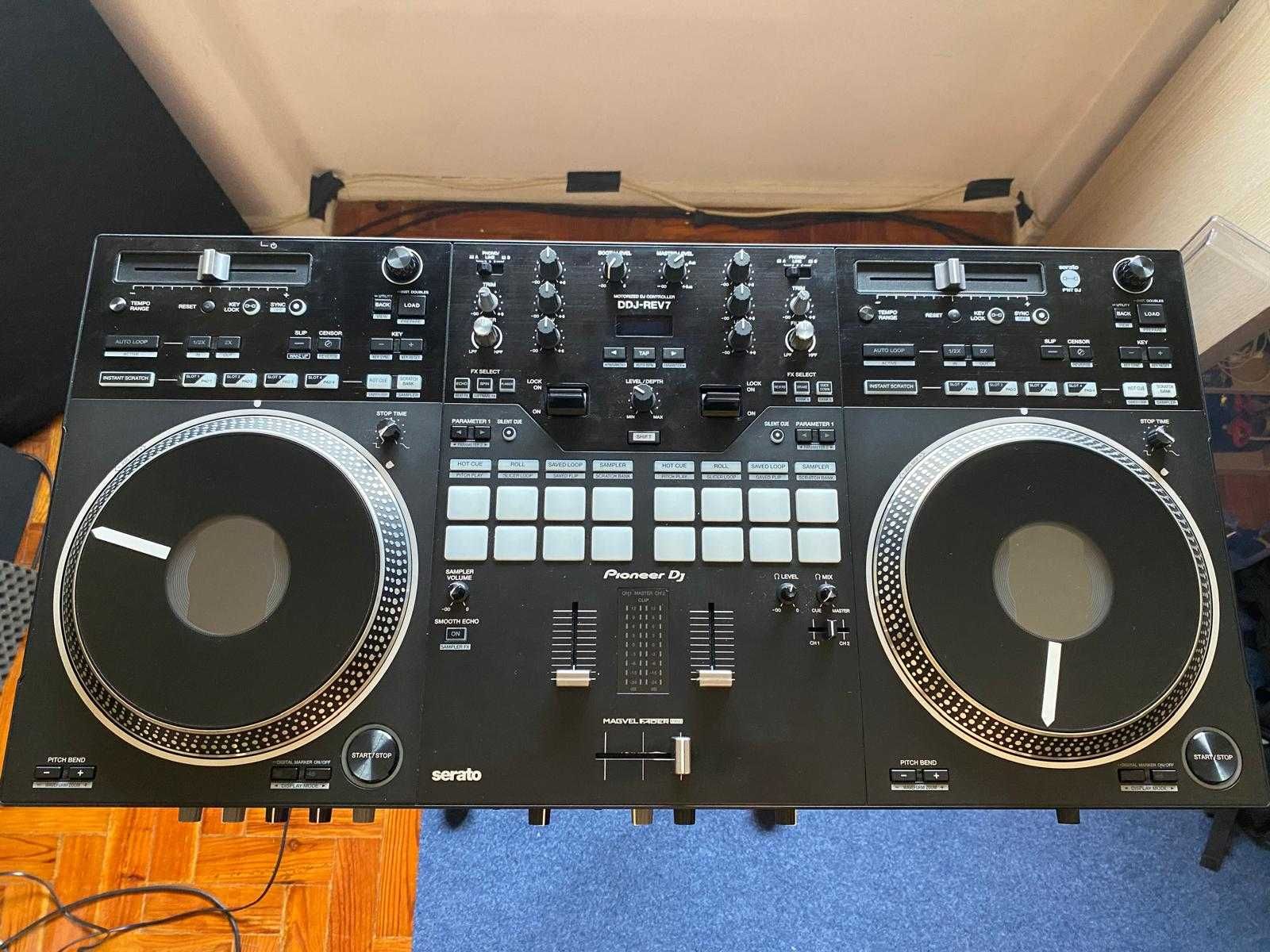Pioneer DJ DDJ-REV7