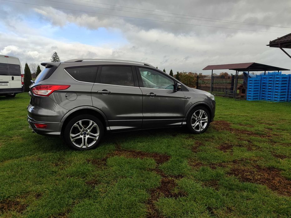 Ford Kuga 2.0 TDCI Titanium Plus .