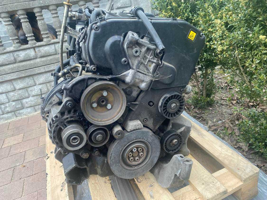 Lancia Lybra, Alfa 2,4 JTD Silnik komplet, skrzynia, alternator, rozr.