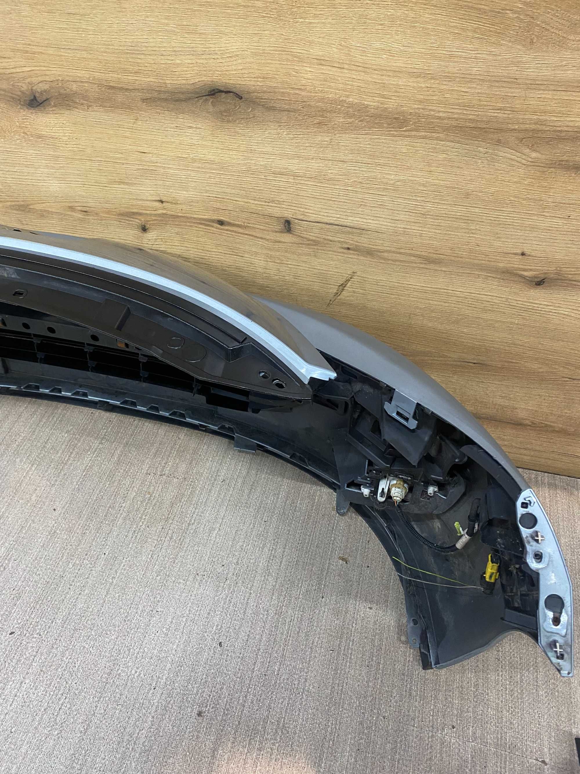 Zderzak przedni peugeot 207 lift kolor kgzd